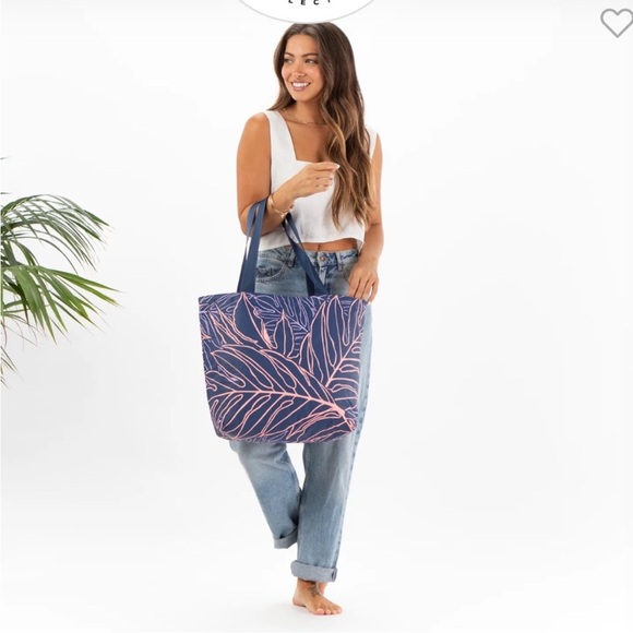 NWT Sig Zane | Aloha Collection Day Tripper Tote Bag - Picture 4 of 5